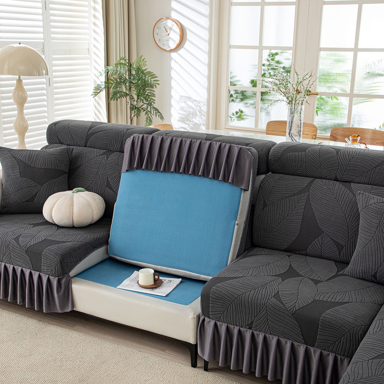 91家纺网 家纺一手货源 找家纺 沐沐家纺 2026新款霏叶裙边沙发笠 金属灰