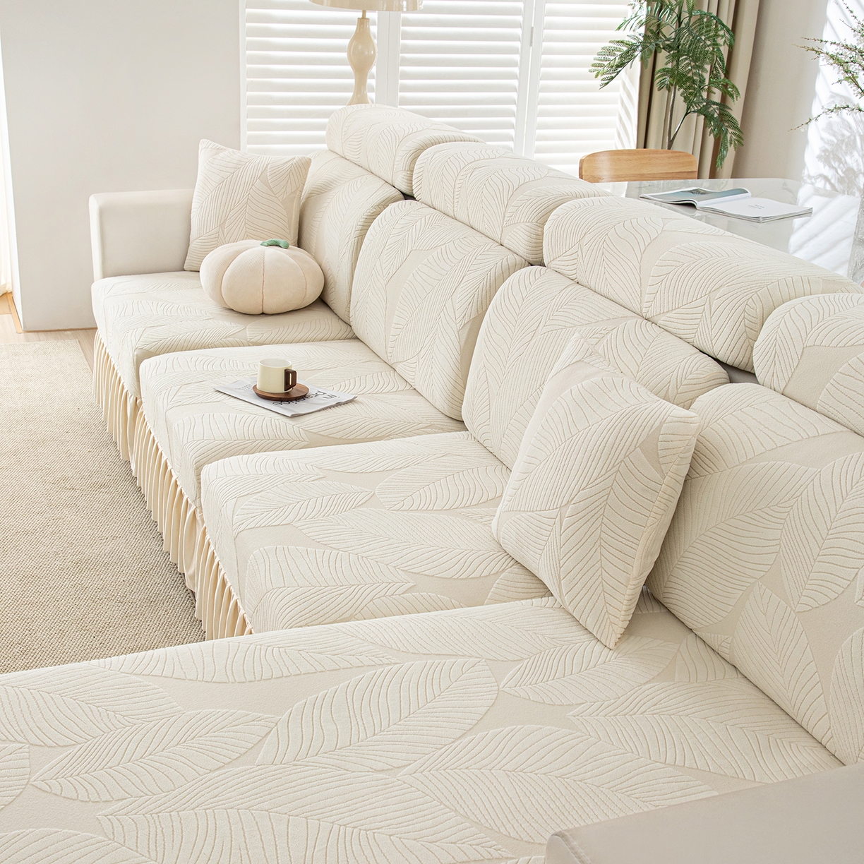 91家纺网 家纺一手货源 找家纺 沐沐家纺 2026新款霏叶裙边沙发笠 亚麻白