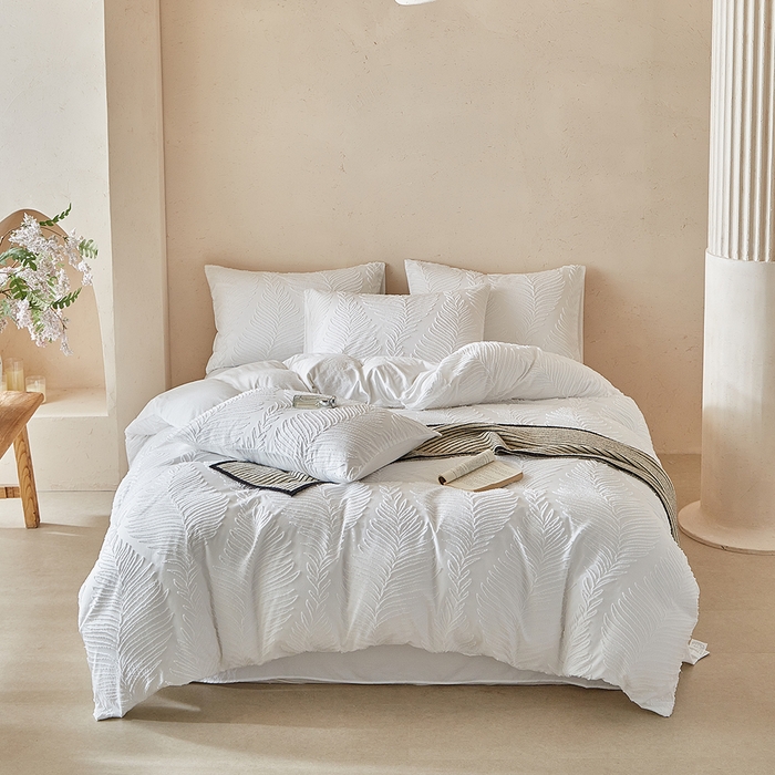 91家纺网 家纺一手货源 找家纺 缘生活  2025年新款剪花针叶四件套四季款（民宿首选） 剪花针叶-白色