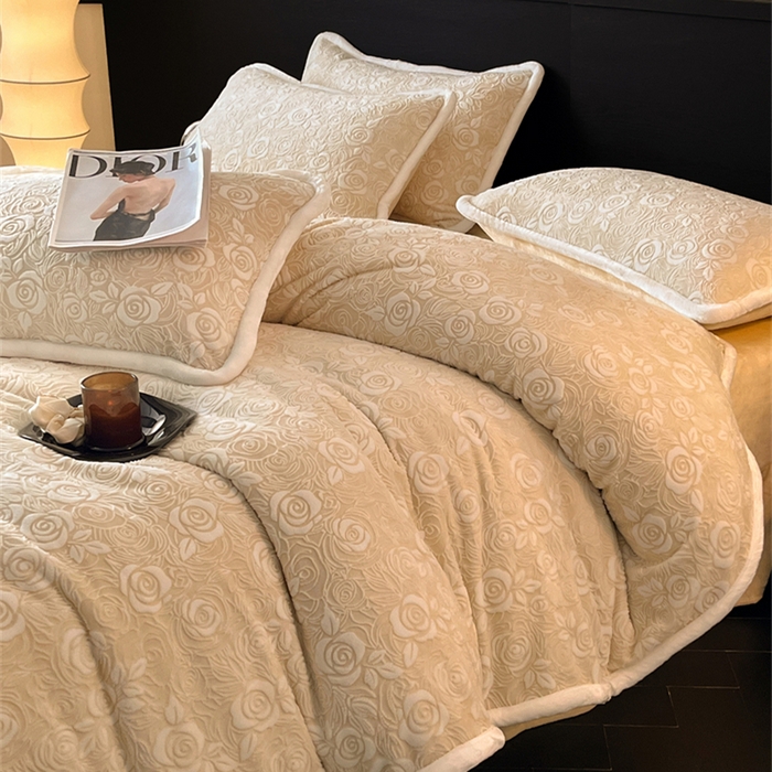 91家纺网 家纺一手货源 找家纺 诺梵 2025新款立体雕花牛奶绒四件套_控价标准高于149，加大高于159 玫瑰之约-黄