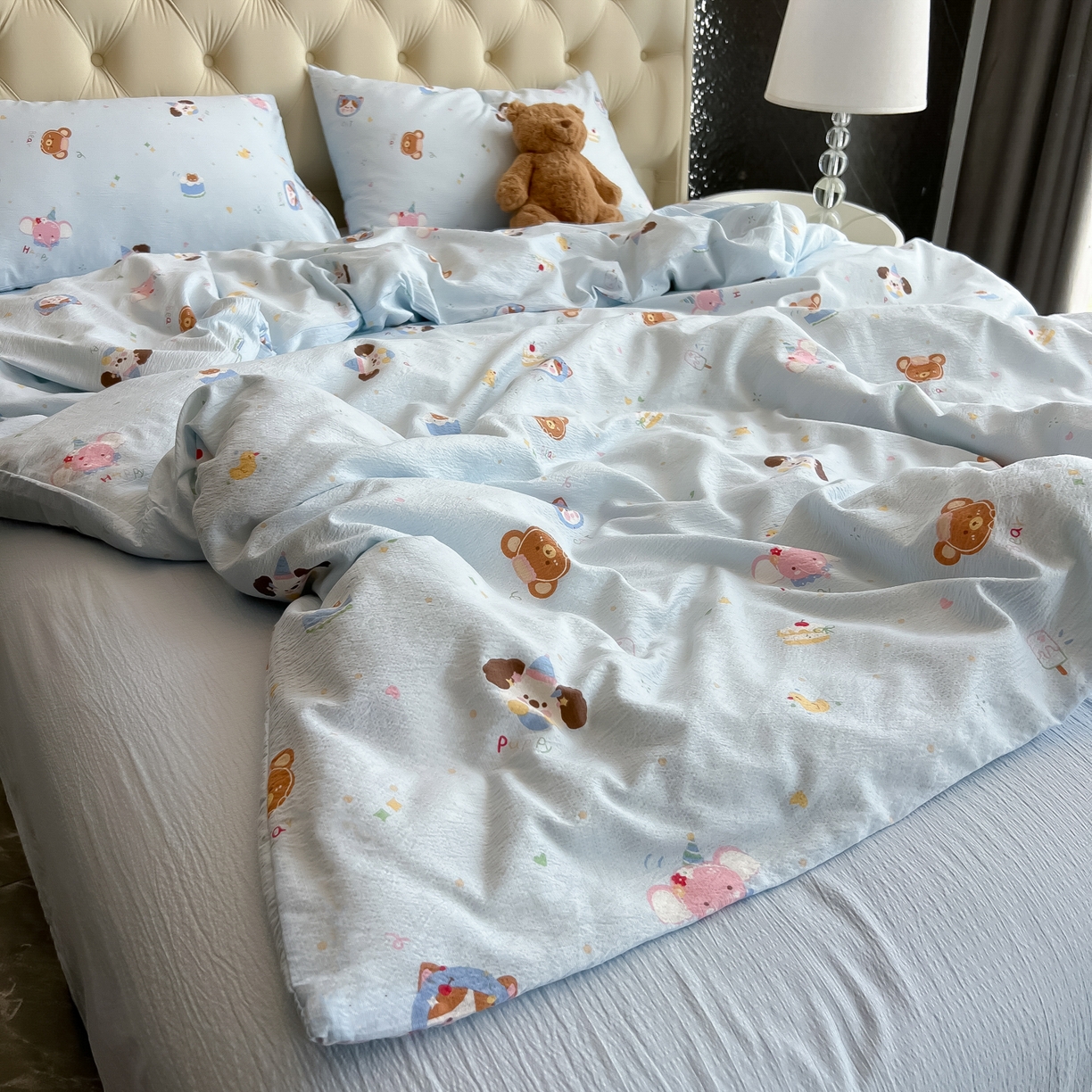 91家纺网 家纺一手货源 找家纺 韩巢家纺 2025新款双层纱床上用品四件套热销款超柔学生宿舍床单被套三件套 生日宴会兰