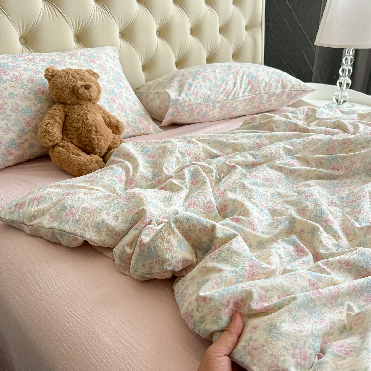 91家纺网 家纺一手货源 找家纺 韩巢家纺 2025新款双层纱床上用品四件套热销款超柔学生宿舍床单被套三件套 童话花岛