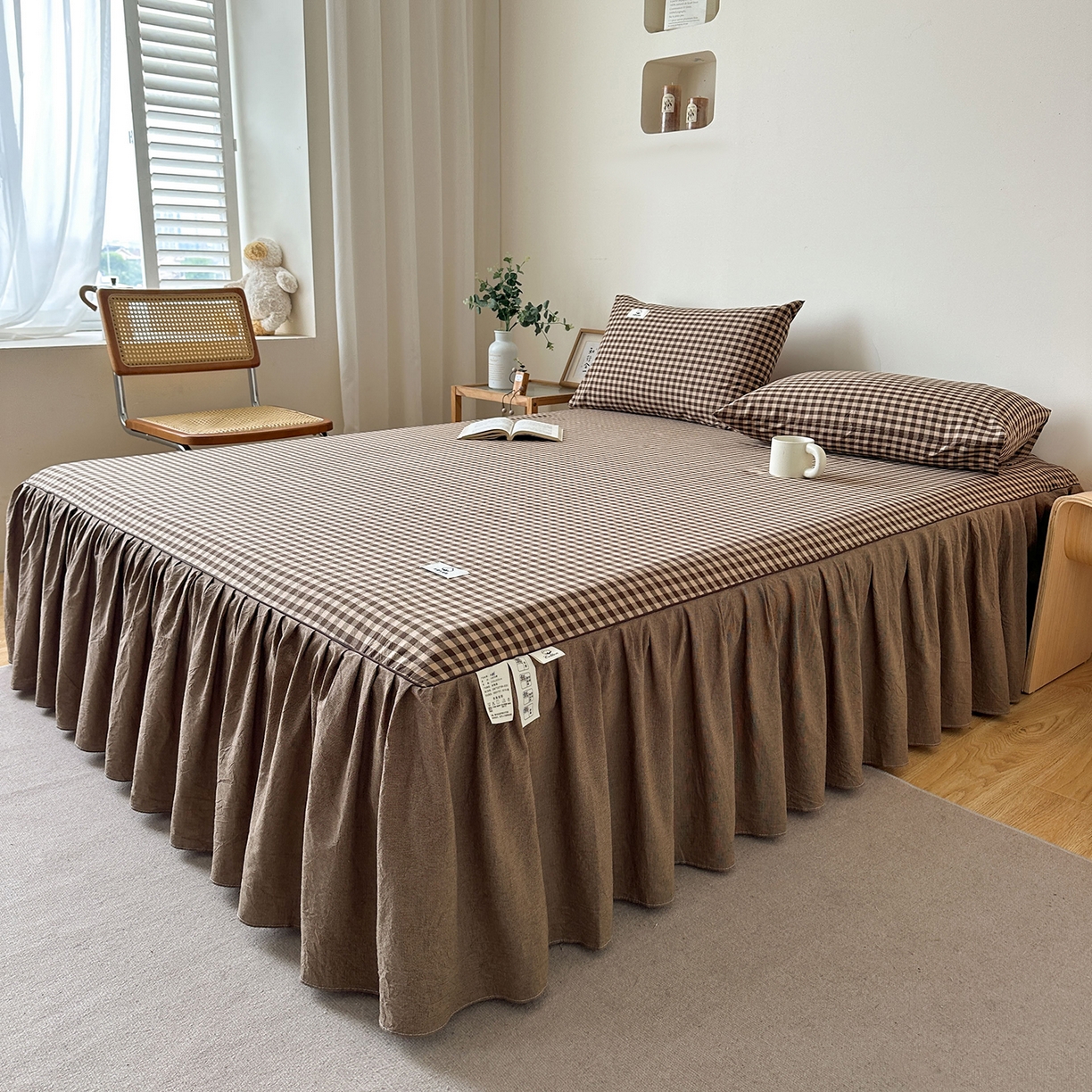 91家纺网 家纺一手货源 找家纺 笠裙家纺 2025新款A类色织全棉纯棉水洗棉床裙四件套 芸素咖