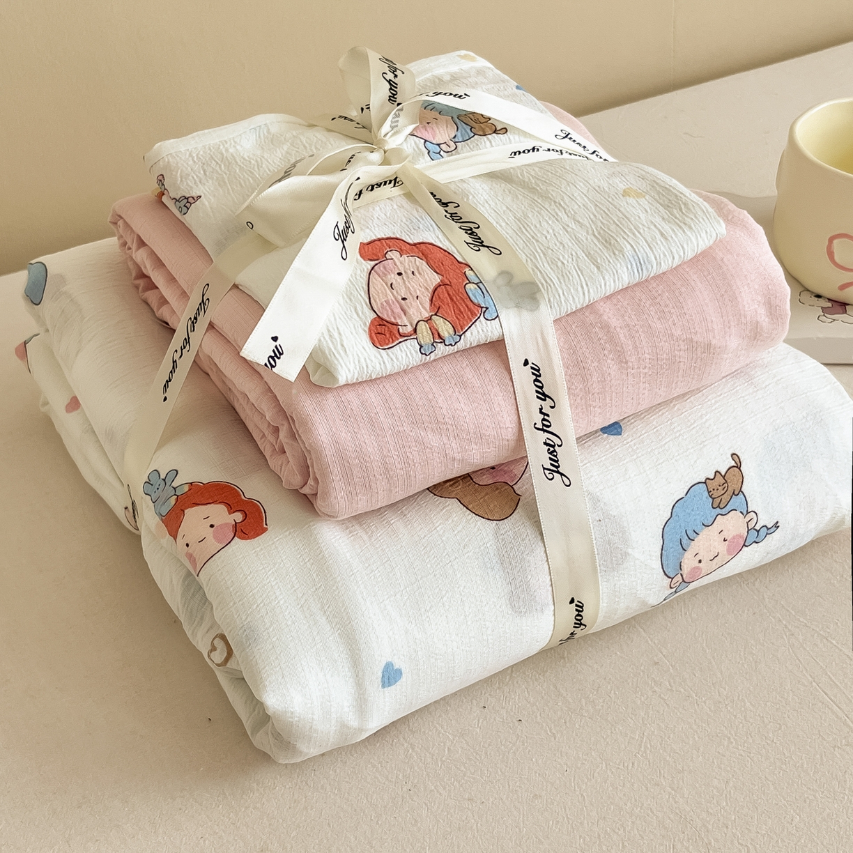 91家纺网 家纺一手货源 找家纺 韩巢家纺 2025新款双层纱床上用品四件套热销款超柔学生宿舍床单被套三件套 童话女孩