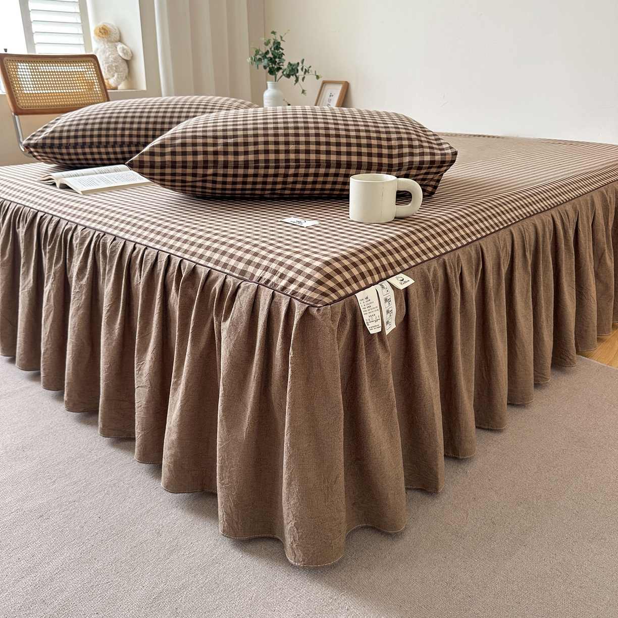 91家纺网 家纺一手货源 找家纺 笠裙家纺 2025新款A类色织全棉纯棉水洗棉床裙四件套 芸素咖