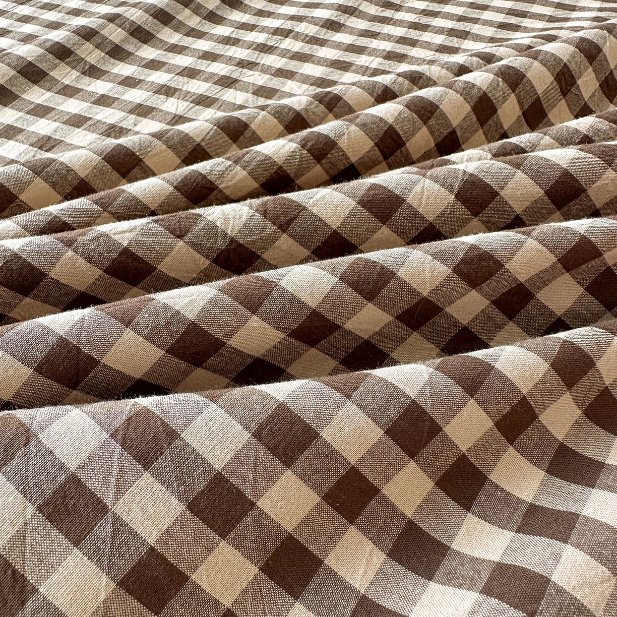 91家纺网 家纺一手货源 找家纺 笠裙家纺 2025新款A类色织全棉纯棉水洗棉床裙四件套 芸素咖