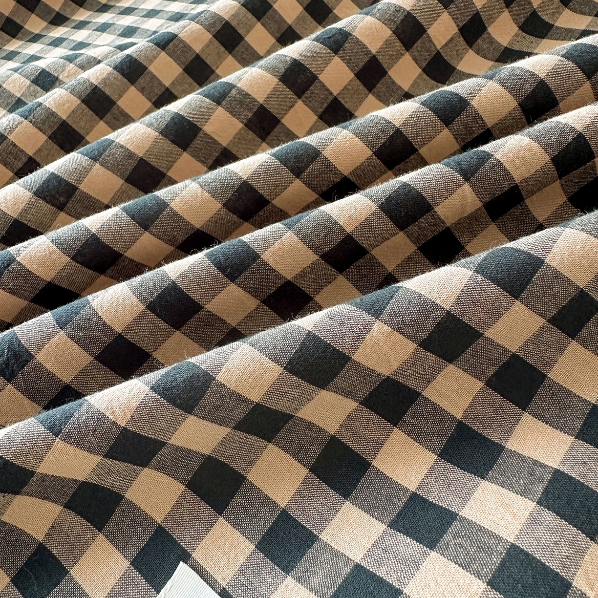 91家纺网 家纺一手货源 找家纺 笠裙家纺 2025新款A类色织全棉纯棉水洗棉床裙四件套 芸素绿