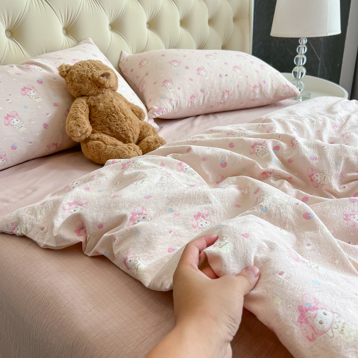 91家纺网 家纺一手货源 找家纺 韩巢家纺 2025新款双层纱床上用品四件套热销款超柔学生宿舍床单被套三件套 小美冰激凌