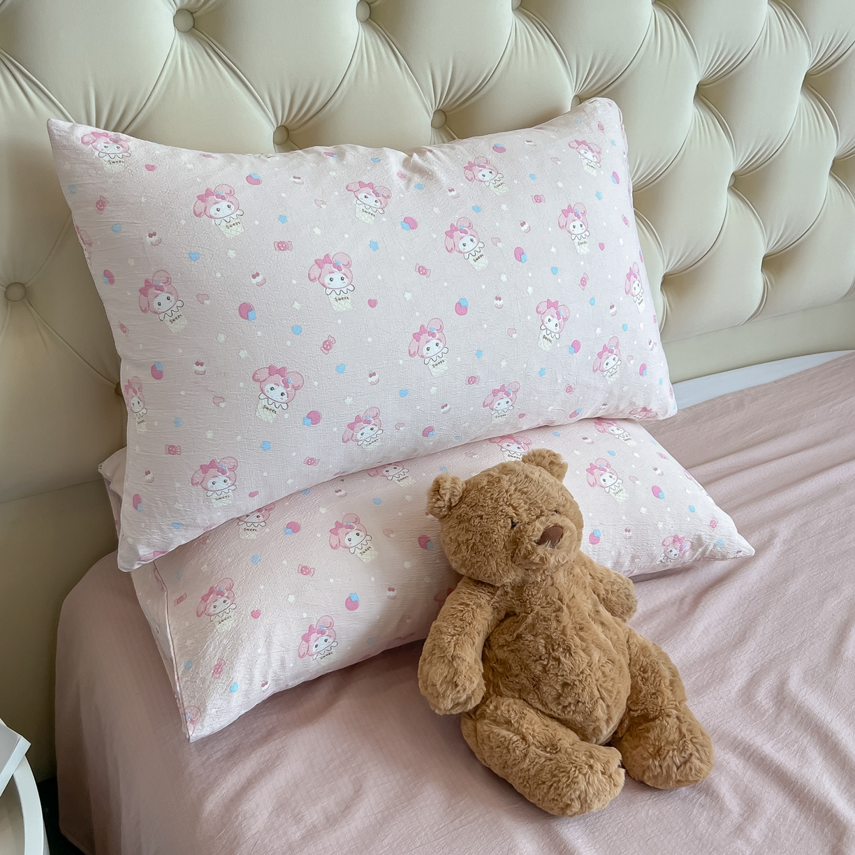 91家纺网 家纺一手货源 找家纺 韩巢家纺 2025新款双层纱床上用品四件套热销款超柔学生宿舍床单被套三件套 小美冰激凌