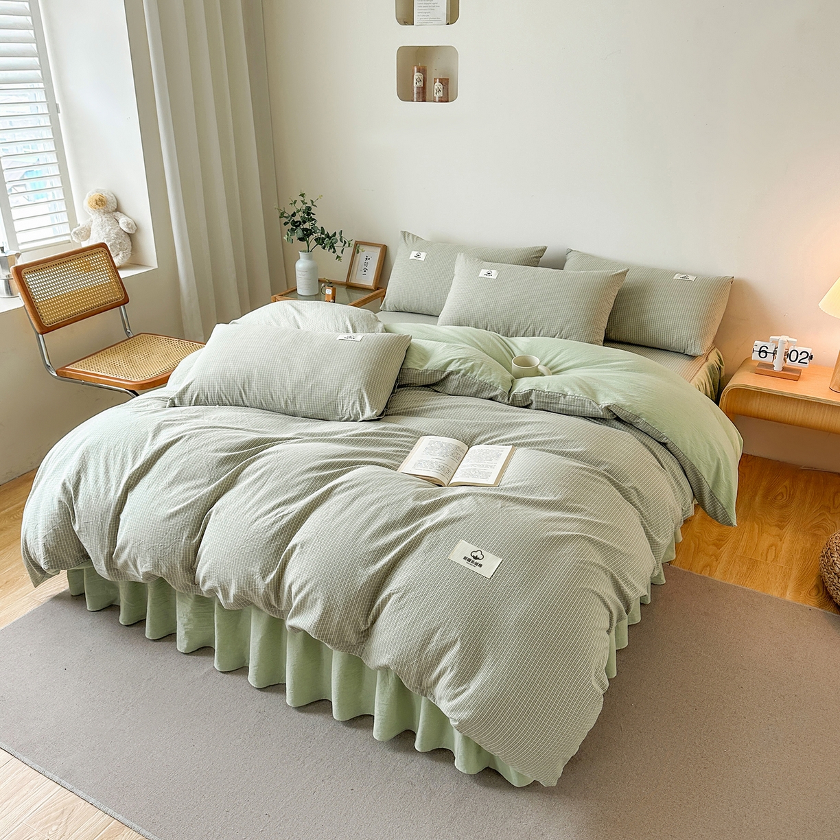 91家纺网 家纺一手货源 找家纺 笠裙家纺 2025新款A类色织全棉纯棉水洗棉床裙四件套 夏末绿