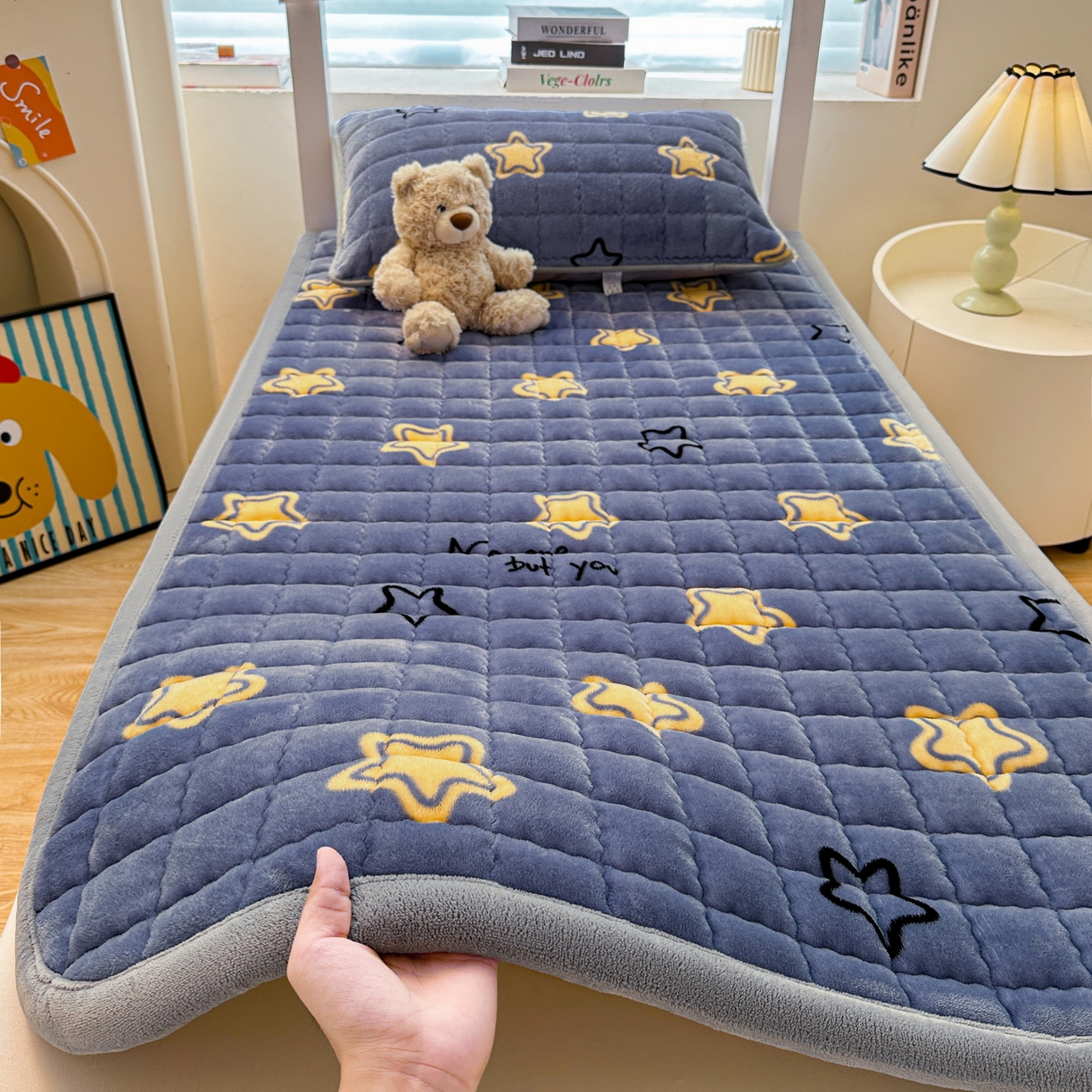 91家纺网 家纺一手货源 找家纺 （总）爱思凯家纺 2025新款水晶边-牛奶绒学生床褥-第三批