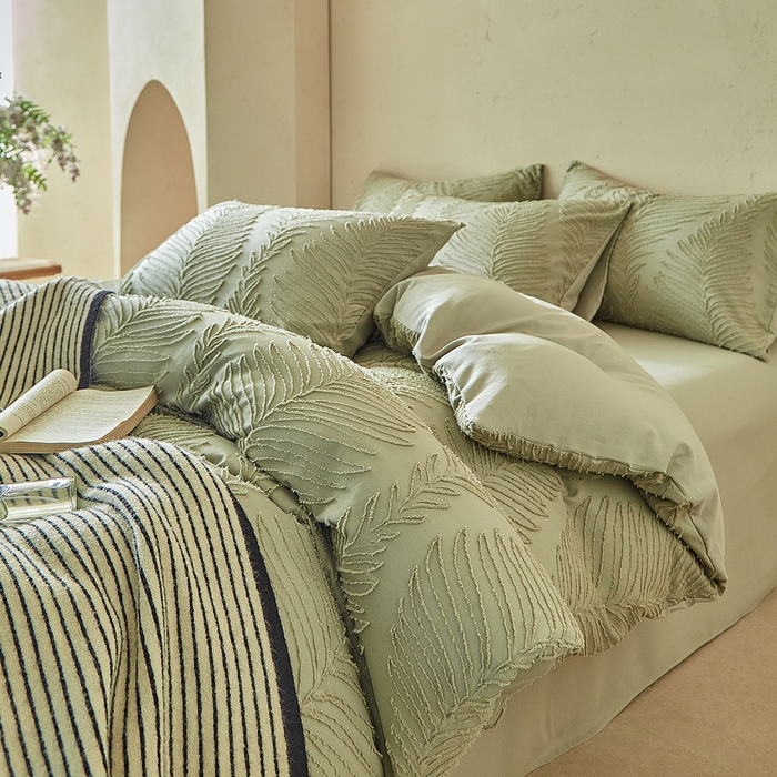 91家纺网 家纺一手货源 找家纺 缘生活  2025年新款剪花针叶四件套四季款（民宿首选） 剪花针叶-旧绿