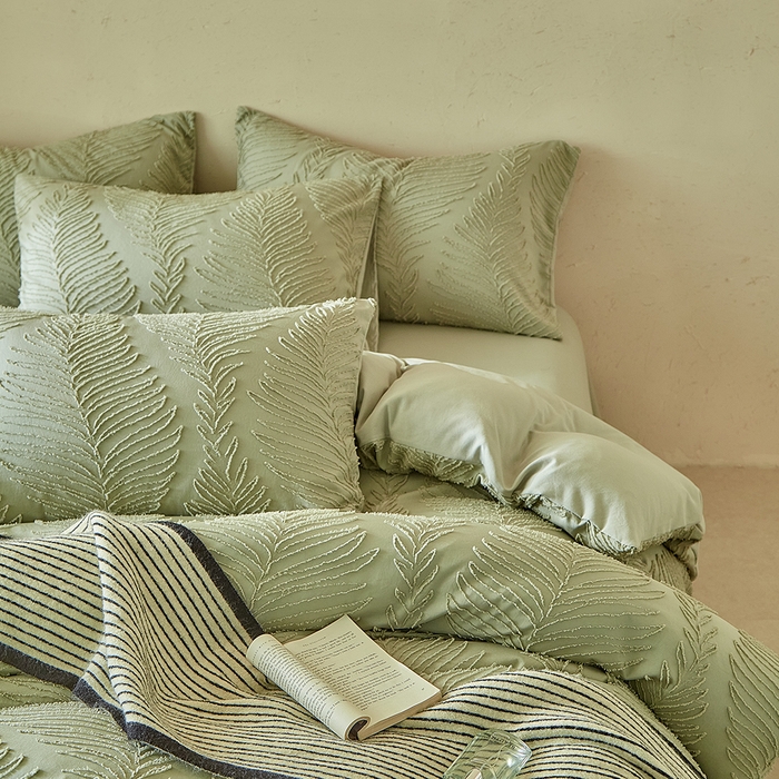 91家纺网 家纺一手货源 找家纺 缘生活  2025年新款剪花针叶四件套四季款（民宿首选） 剪花针叶-旧绿