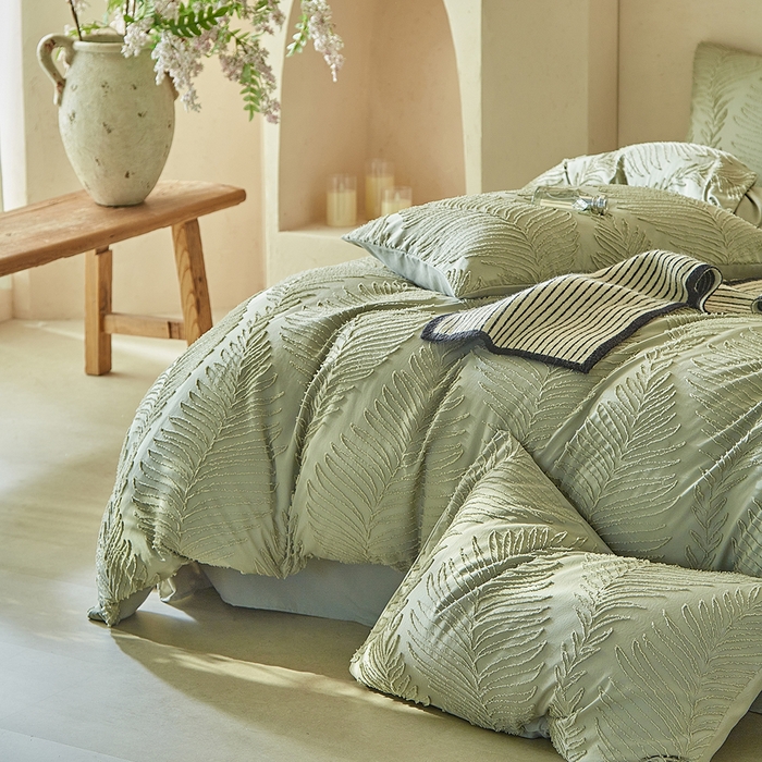 91家纺网 家纺一手货源 找家纺 缘生活  2025年新款剪花针叶四件套四季款（民宿首选） 剪花针叶-旧绿