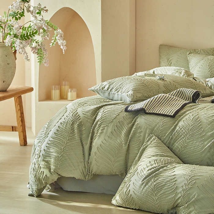 91家纺网 家纺一手货源 找家纺 缘生活  2025年新款剪花针叶四件套四季款（民宿首选） 剪花针叶-旧绿