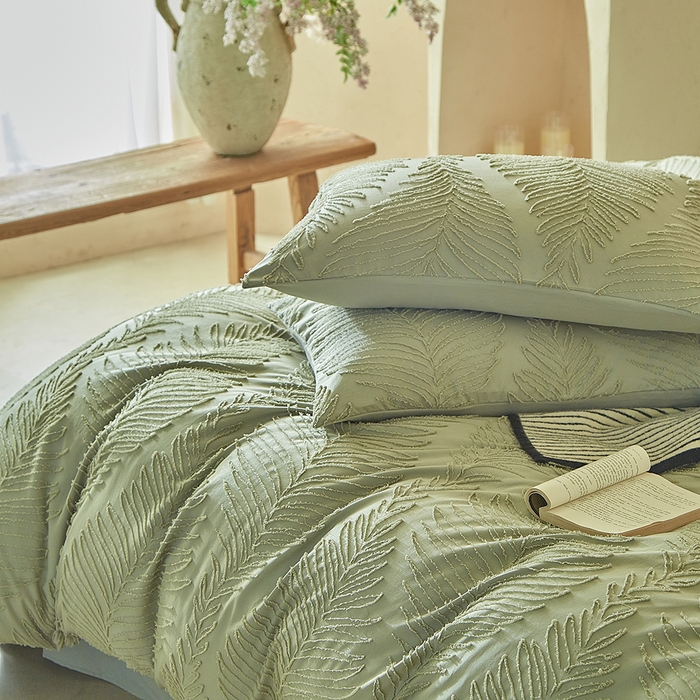 91家纺网 家纺一手货源 找家纺 缘生活  2025年新款剪花针叶四件套四季款（民宿首选） 剪花针叶-旧绿