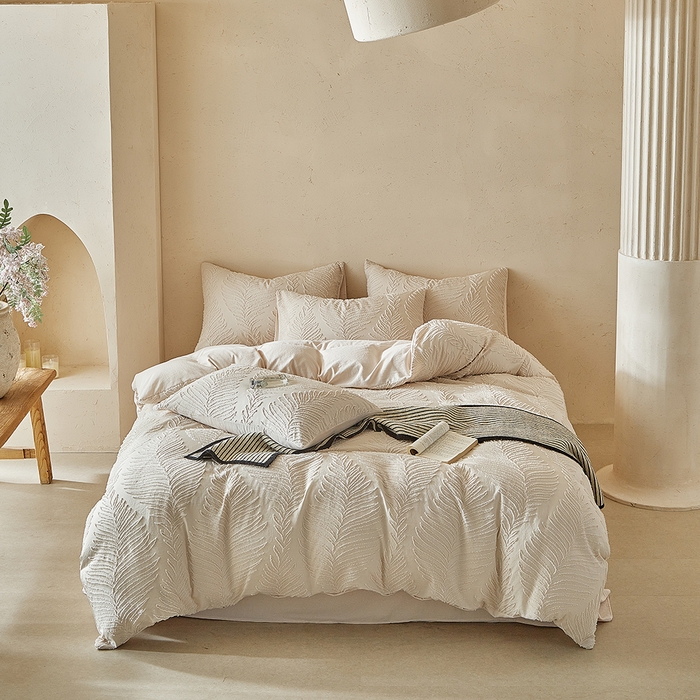 91家纺网 家纺一手货源 找家纺 缘生活  2025年新款剪花针叶四件套四季款（民宿首选） 剪花针叶-卡其