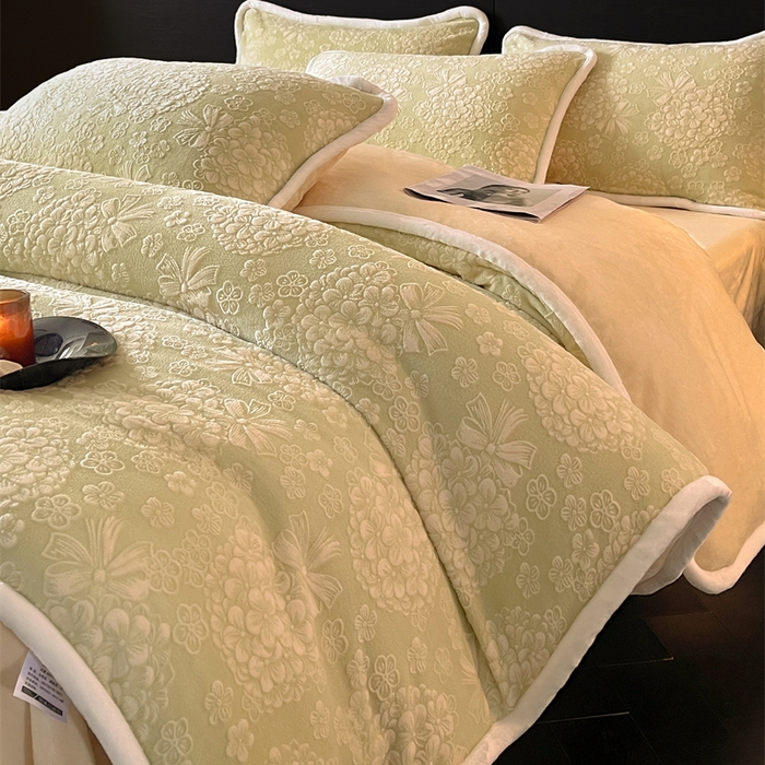 91家纺网 家纺一手货源 找家纺 诺梵 2025新款8斤立体雕花牛奶绒四件套_控价标准高于139，加大高于149 绣球花束-绿