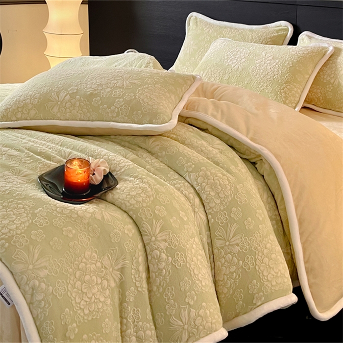 91家纺网 家纺一手货源 找家纺 诺梵 2025新款8斤立体雕花牛奶绒四件套_控价标准高于139，加大高于149 绣球花束-绿