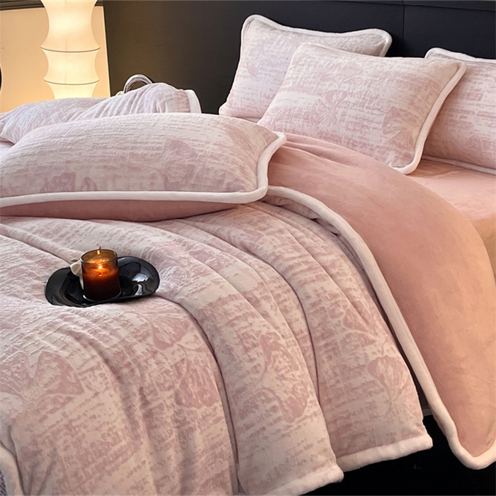 91家纺网 家纺一手货源 找家纺 诺梵 2025新款8斤立体雕花牛奶绒四件套_控价标准高于139，加大高于149 银杏叶