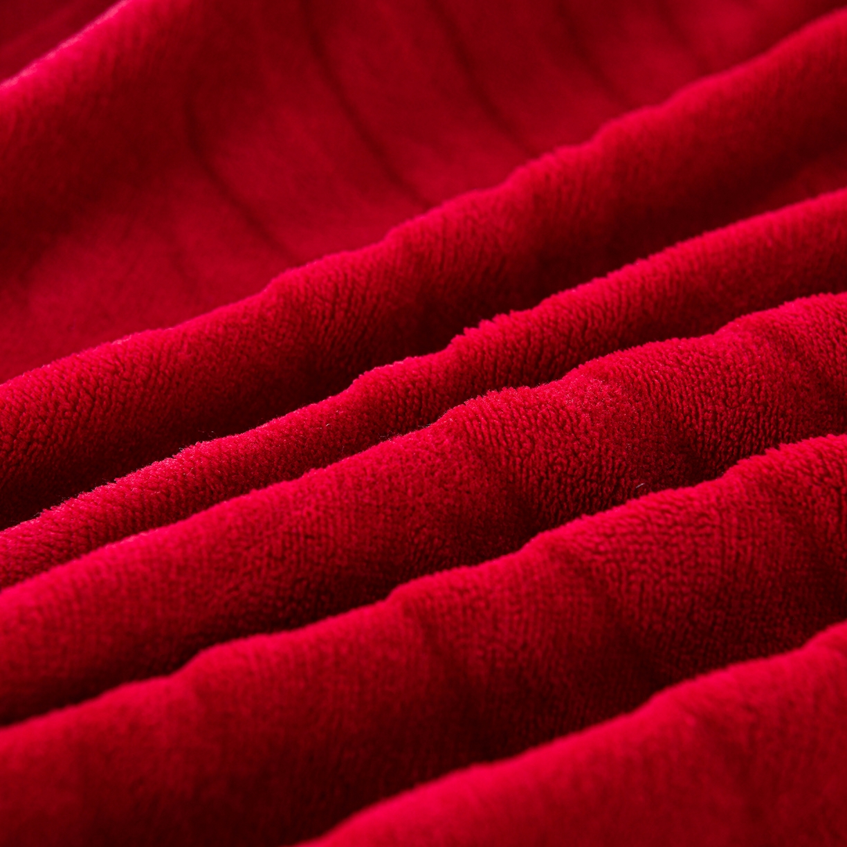 91家纺网 家纺一手货源 找家纺 推推家纺 2025新款雕花加厚牛奶绒床笠 枫叶偏偏-酒红