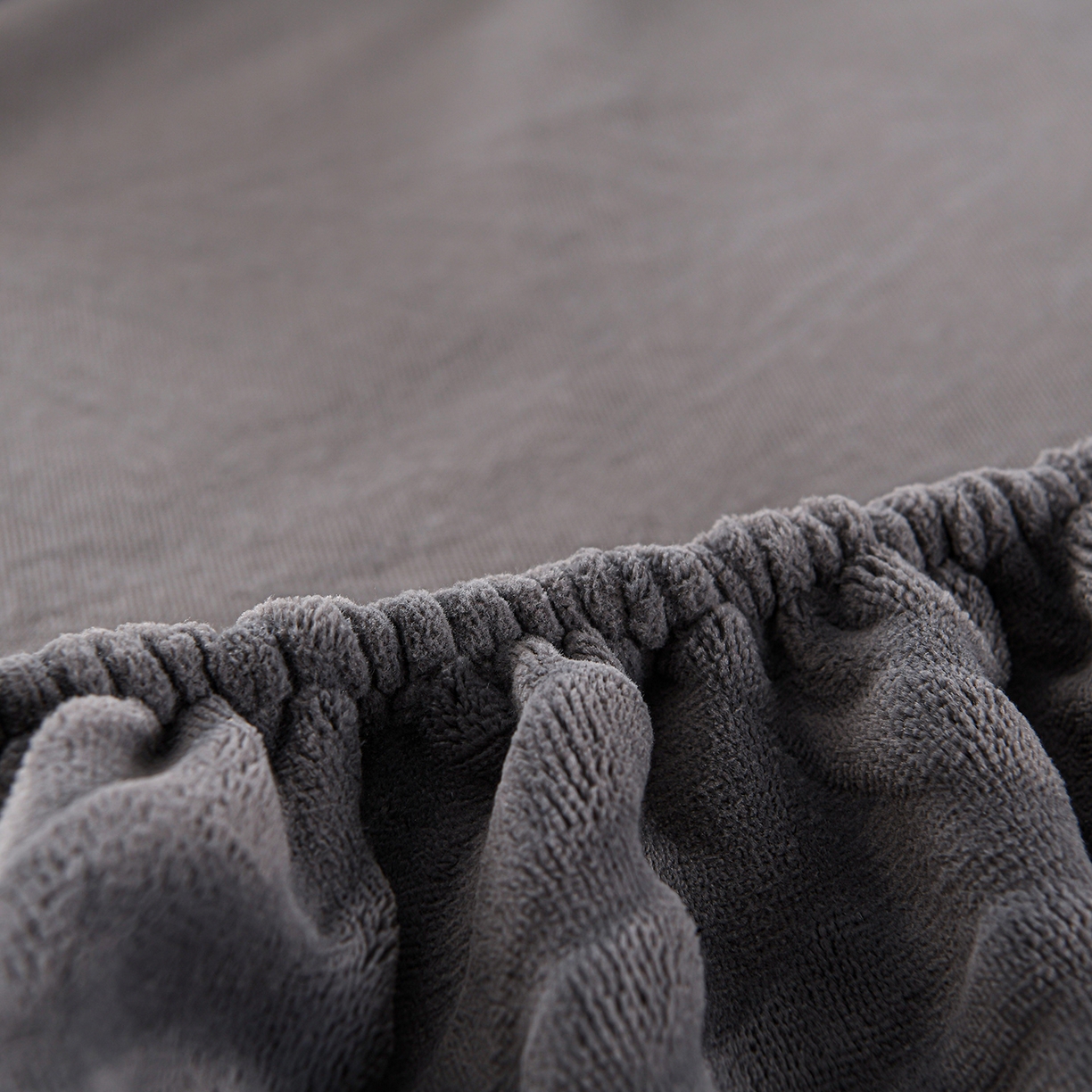 91家纺网 家纺一手货源 找家纺 推推家纺 2025新款雕花加厚牛奶绒床笠 枫叶偏偏-深灰