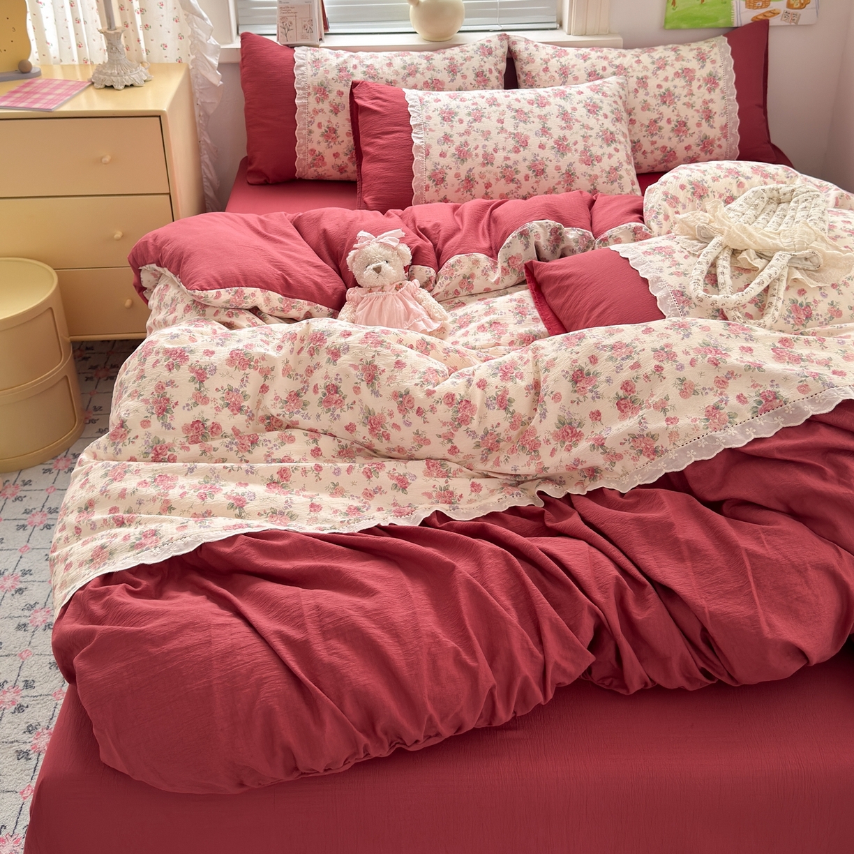 91家纺网 家纺一手货源 找家纺 （总）典雅家纺 2025新款A类超柔双层纱四件套花边工艺款四件套