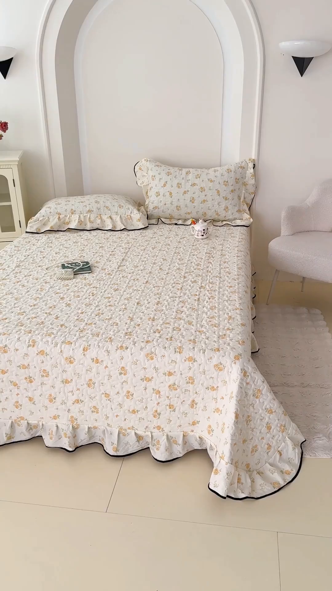 91家纺网 家纺一手货源 找家纺 999家纺 2025秋冬新款A类云感原麻双层纱床盖三件套四季通用炕盖夹棉床单床褥(提供买家秀) 静初【花边款】