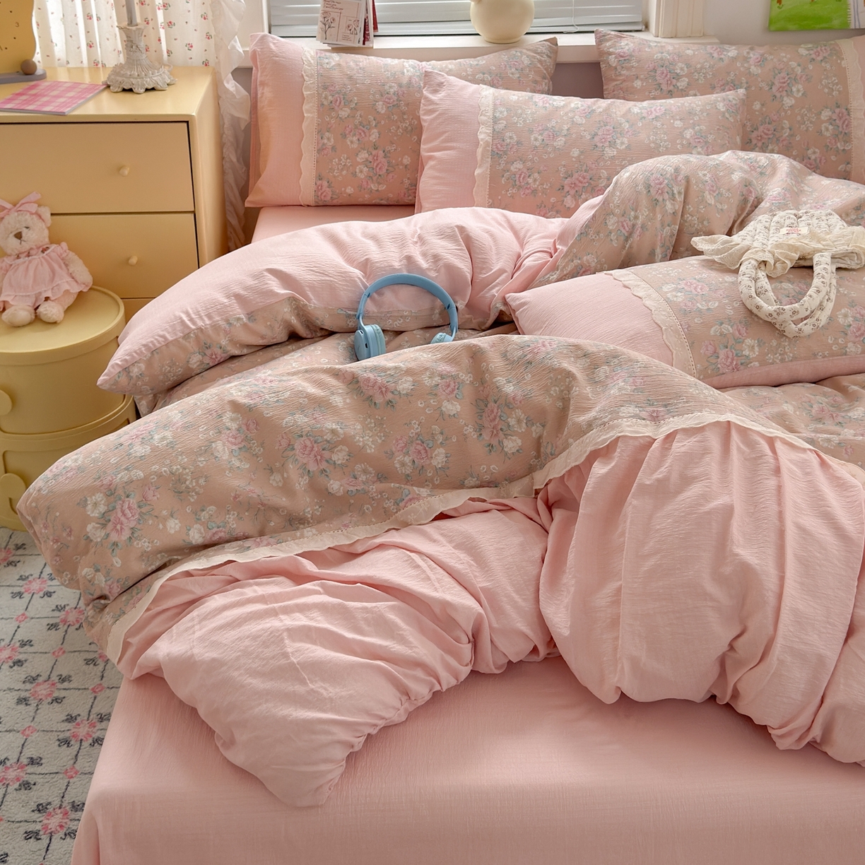 91家纺网 家纺一手货源 找家纺 典雅家纺 2025新款A类超柔双层纱四件套花边工艺款四件套 安娜花园