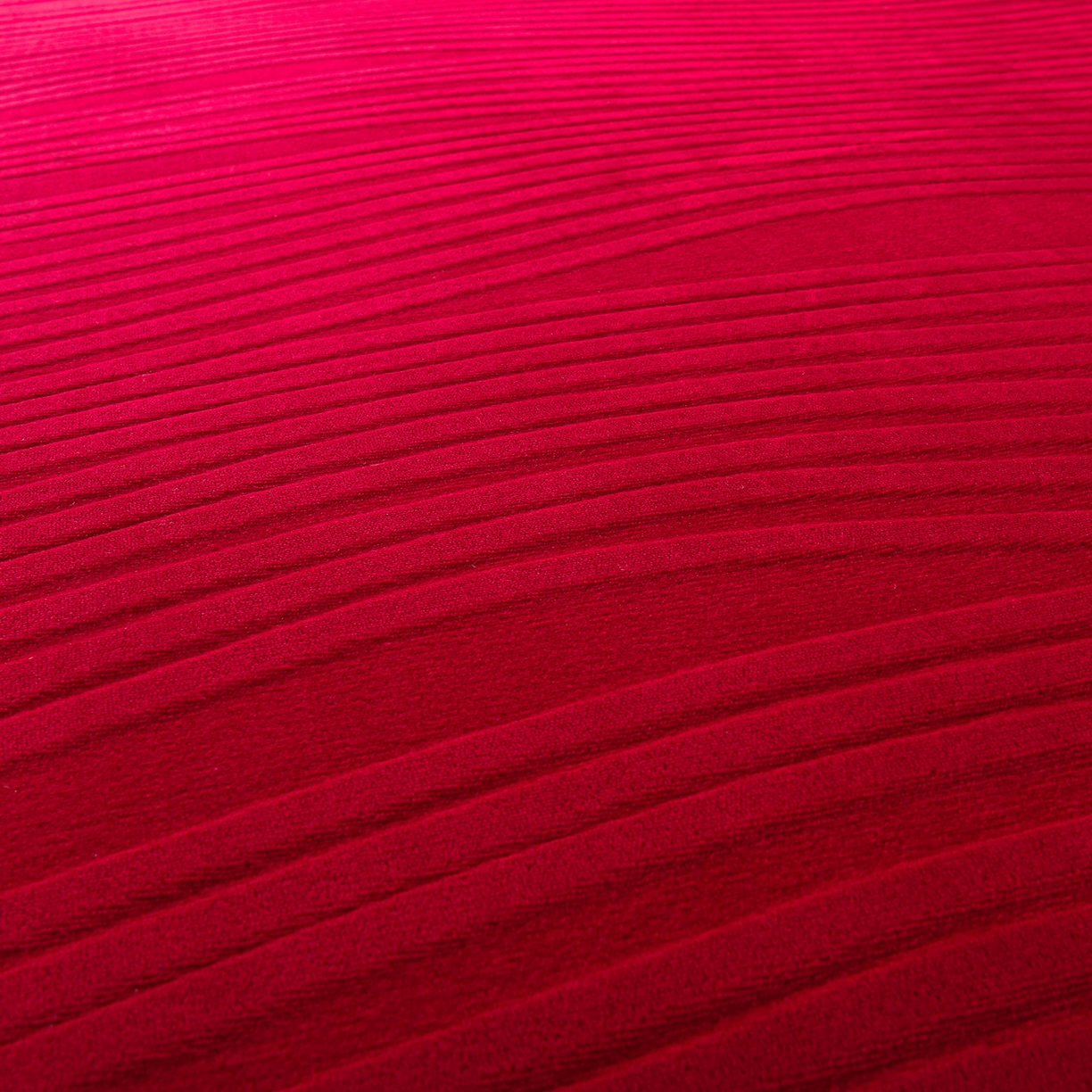 91家纺网 家纺一手货源 找家纺 推推家纺 2025新款雕花加厚牛奶绒床笠 条纹时代-酒红