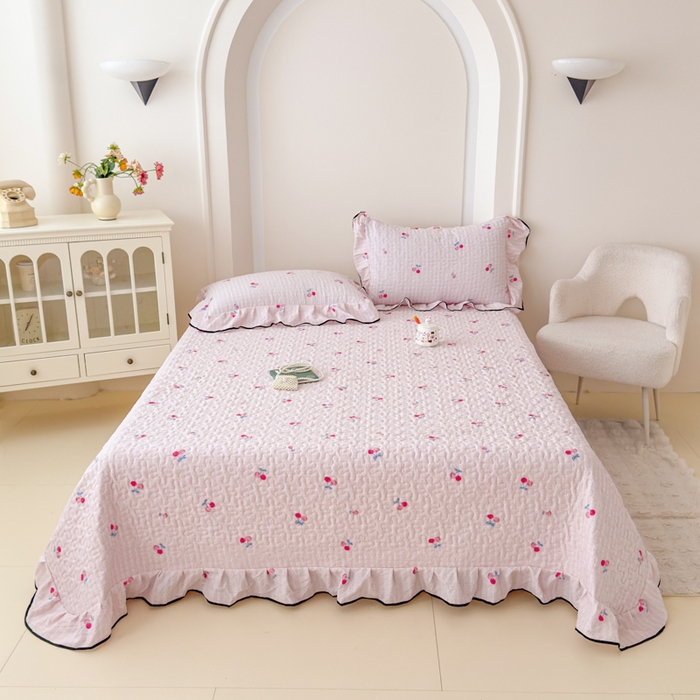 91家纺网 家纺一手货源 找家纺 999家纺 2025秋冬新款A类云感原麻双层纱床盖三件套四季通用炕盖夹棉床单床褥(提供买家秀) 樱桃格【花边款】