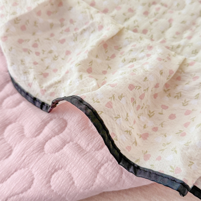 91家纺网 家纺一手货源 找家纺 999家纺 2025秋冬新款A类云感原麻双层纱床盖三件套四季通用炕盖夹棉床单床褥(提供买家秀) 寻梦粉【花边款】