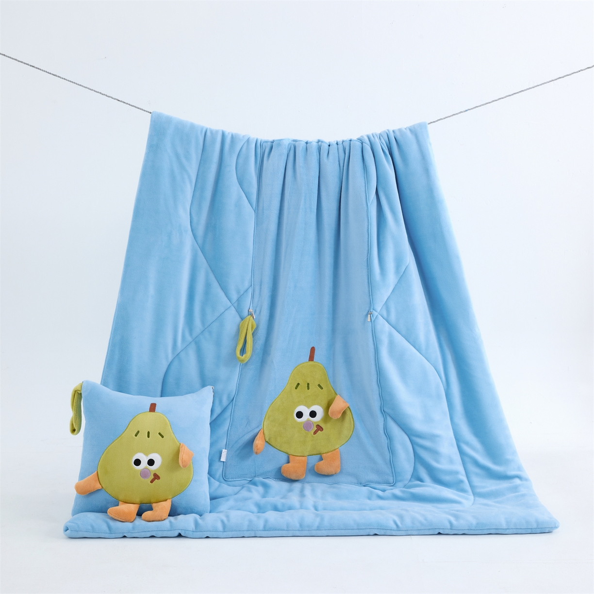 91家纺网 家纺一手货源 找家纺 （总）照世家纺 2025新款牛奶绒抗菌棉pear款抱枕被