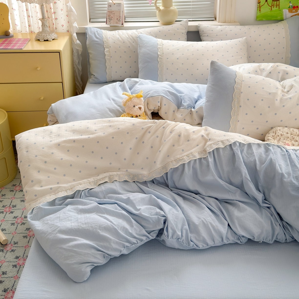 91家纺网 家纺一手货源 找家纺 典雅家纺 2025新款A类超柔双层纱四件套花边工艺款四件套 海盐气泡