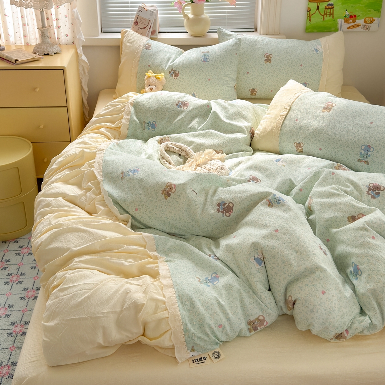 91家纺网 家纺一手货源 找家纺 典雅家纺 2025新款A类超柔双层纱四件套花边工艺款四件套 快乐小象