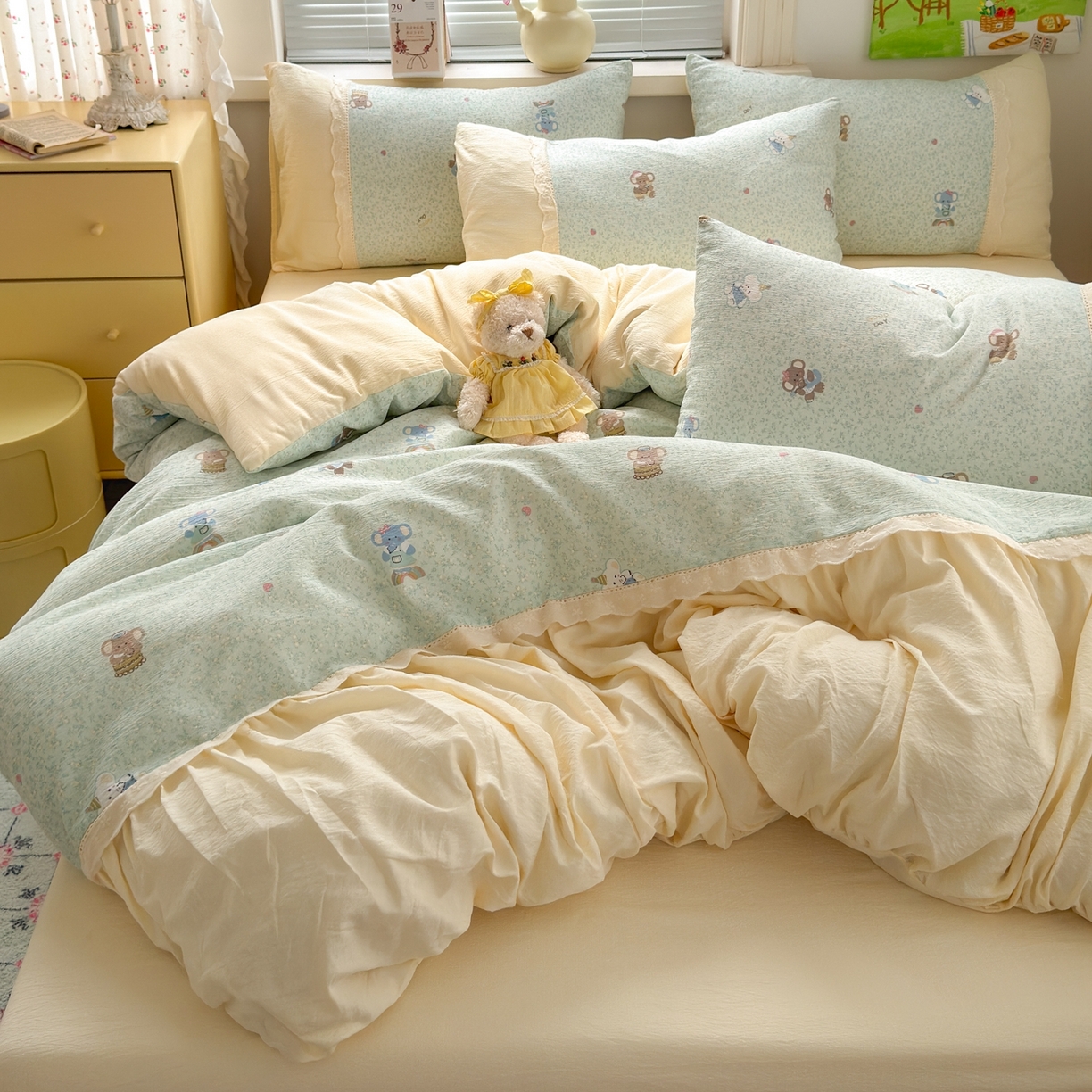 91家纺网 家纺一手货源 找家纺 典雅家纺 2025新款A类超柔双层纱四件套花边工艺款四件套 快乐小象