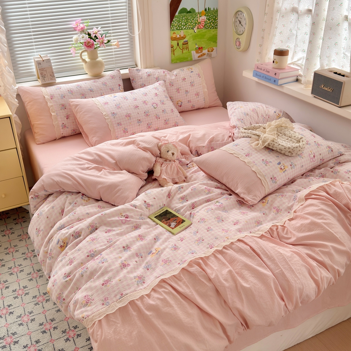 91家纺网 家纺一手货源 找家纺 典雅家纺 2025新款A类超柔双层纱四件套花边工艺款四件套 欧若拉