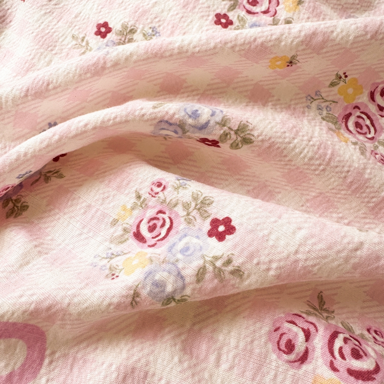 91家纺网 家纺一手货源 找家纺 典雅家纺 2025新款A类超柔双层纱四件套花边工艺款四件套 欧若拉