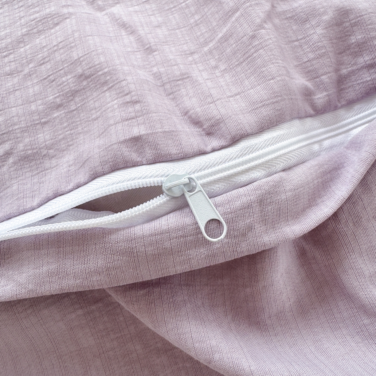 91家纺网 家纺一手货源 找家纺 典雅家纺 2025新款A类超柔双层纱四件套花边工艺款四件套 紫嫣