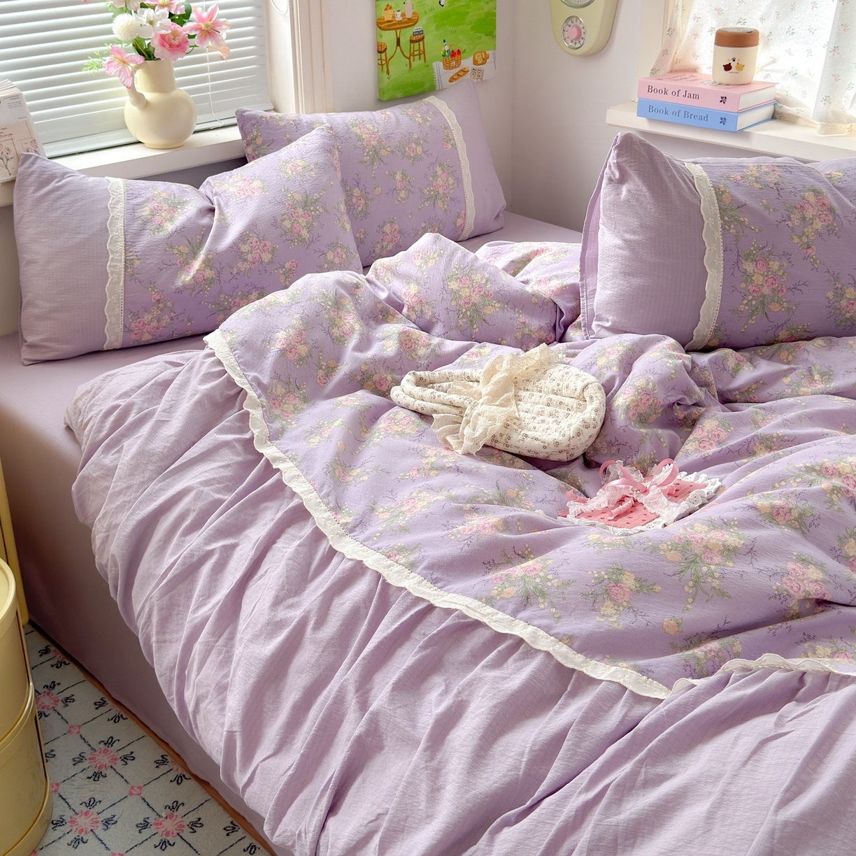 91家纺网 家纺一手货源 找家纺 典雅家纺 2025新款A类超柔双层纱四件套花边工艺款四件套 紫嫣