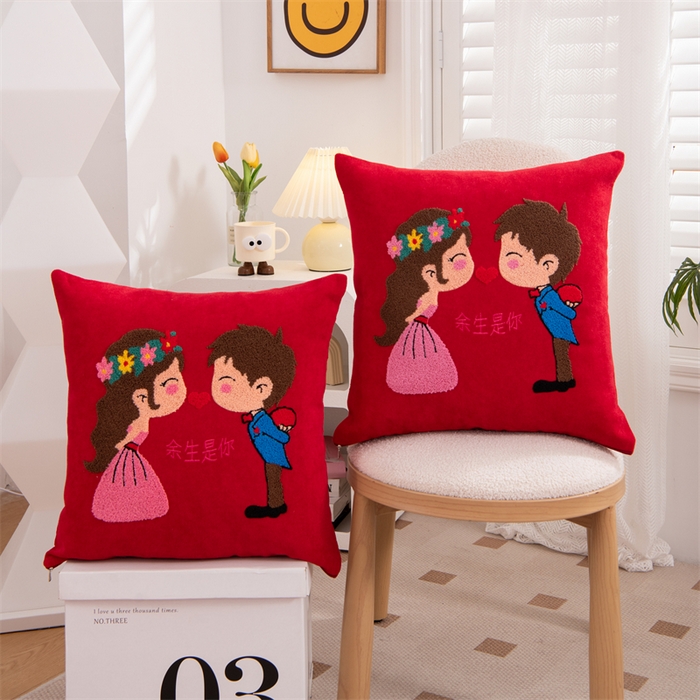 91家纺网 家纺一手货源 找家纺 （总）仁宇枕业 2025新款新品雪尼尔印花婚庆喜庆福喜新娘新郎抱枕靠枕靠垫腰枕头枕芯