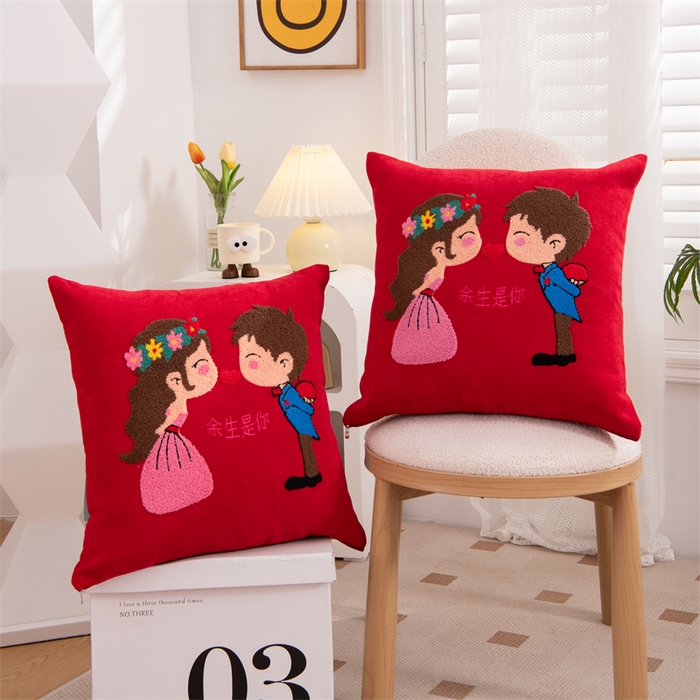 91家纺网 家纺一手货源 找家纺 （总）仁宇枕业 2025新款新品雪尼尔印花婚庆喜庆福喜新娘新郎抱枕靠枕靠垫腰枕头枕芯