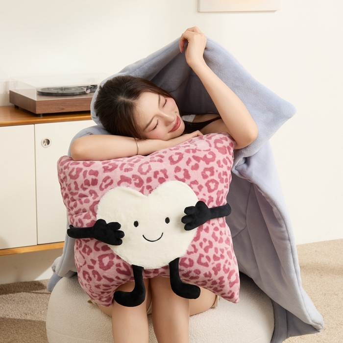 多米家居 2025新款牛奶绒请开心抱枕被-Jellylove系列 组合图仅供参考不可下单
