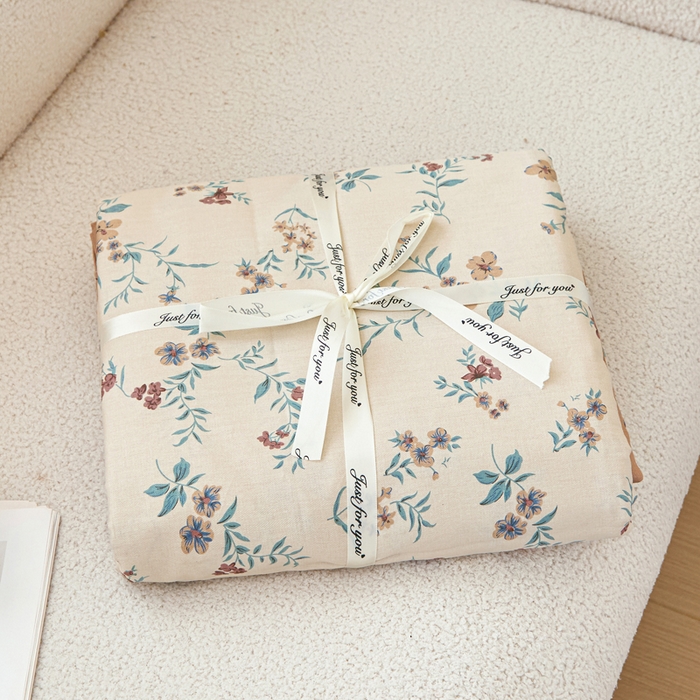 91家纺网 家纺一手货源 找家纺 （总）首爱家纺 2025新款小清新全棉纯棉人字纹工艺款四件套