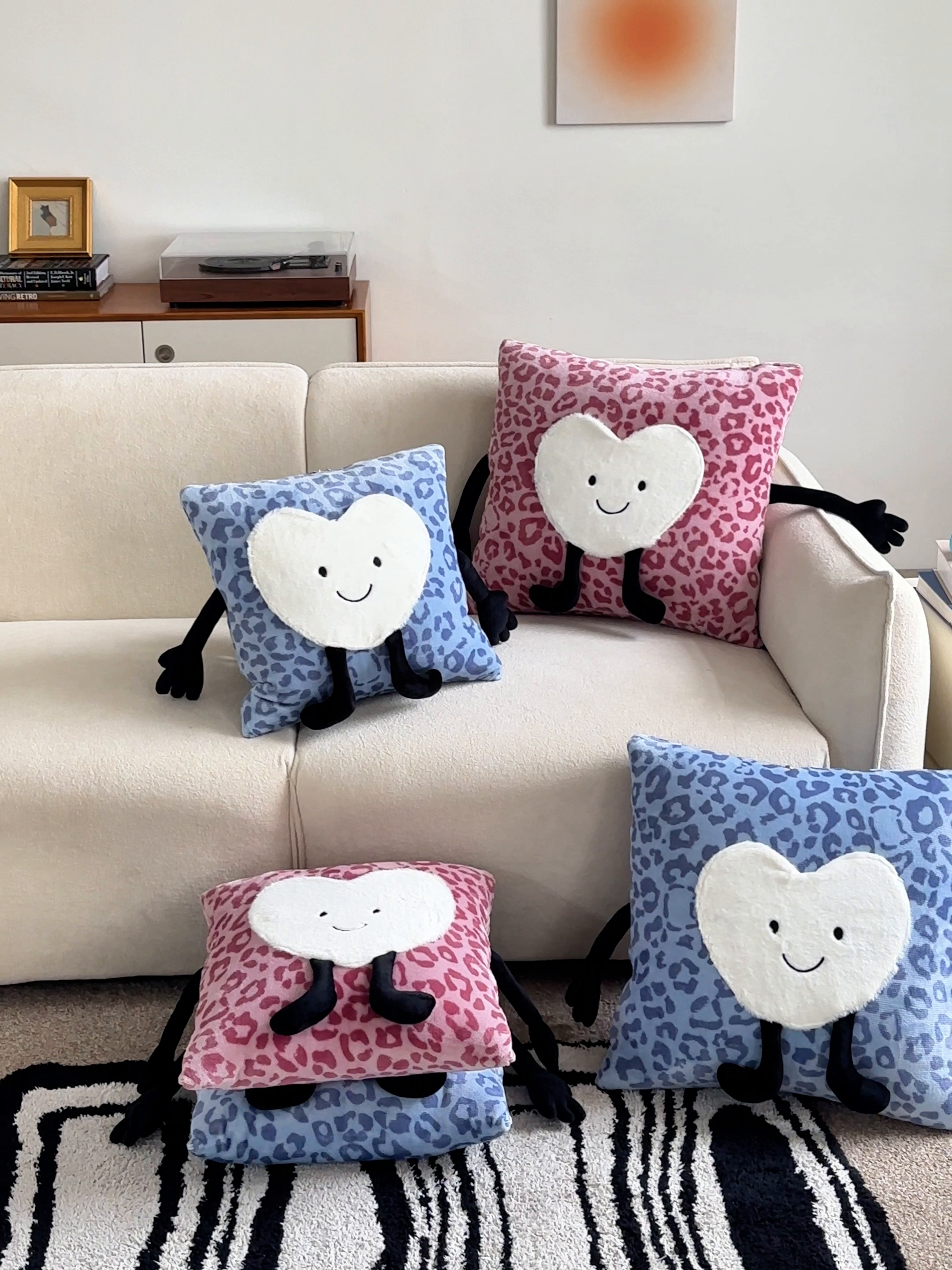 91家纺网 家纺一手货源 找家纺 （总）多米家居 2025新款牛奶绒请开心抱枕被-Jellylove系列