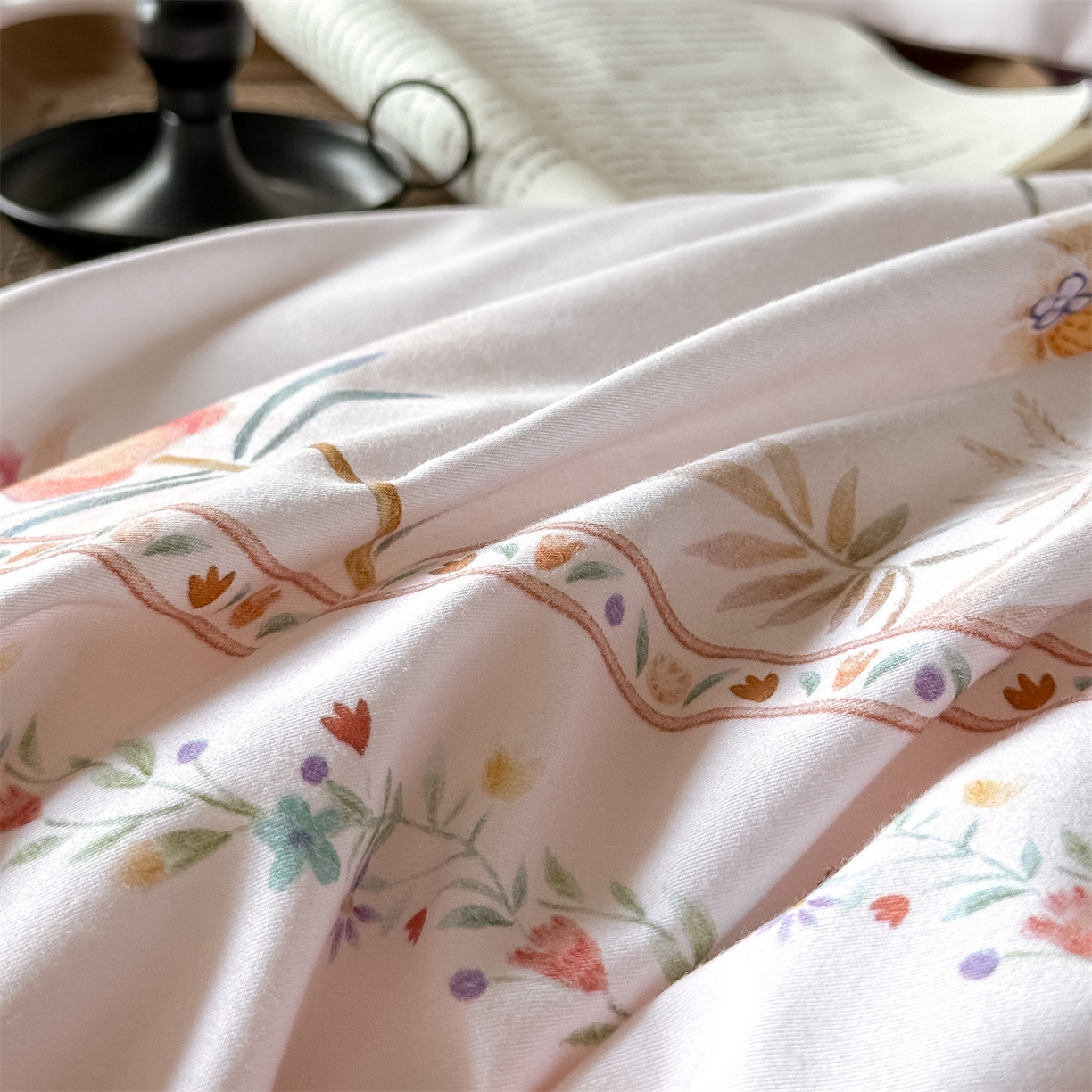 91家纺网 家纺一手货源 找家纺 朵希曼 2026新款全棉纯棉大版陶瓷磨毛四件套 花篱海