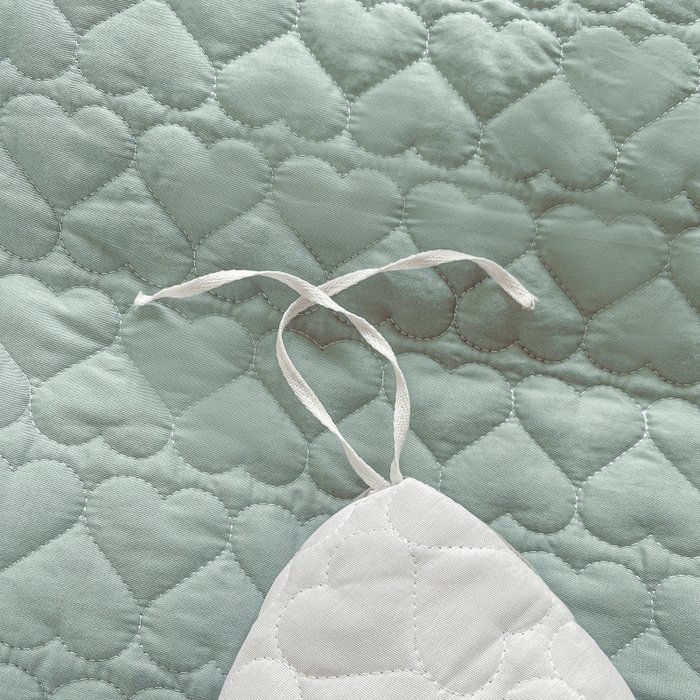 91家纺网 家纺一手货源 找家纺 （总）罗艺轩 2025新款全棉蕾丝刺绣单床裙-小香玫瑰（1.5米 控价145起 1.8*2.0米 控价150起 1.8*2.2米 控价155起 2.0*2.2米 控价160起）