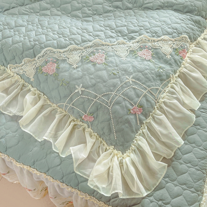 91家纺网 家纺一手货源 找家纺 罗艺轩 2025新款全棉蕾丝刺绣单床裙-小香玫瑰 小香玫瑰-豆绿