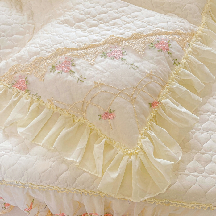 91家纺网 家纺一手货源 找家纺 罗艺轩 2025新款全棉蕾丝刺绣床裙四件套-小香玫瑰 小香玫瑰-奶白