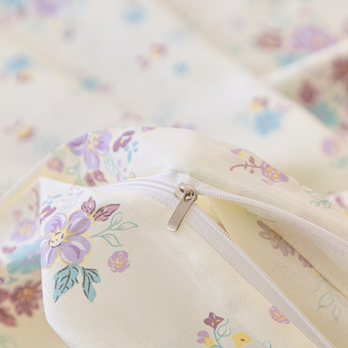 91家纺网 家纺一手货源 找家纺 首爱家纺 2025新款小清新全棉纯棉人字纹工艺款四件套 紫风铃